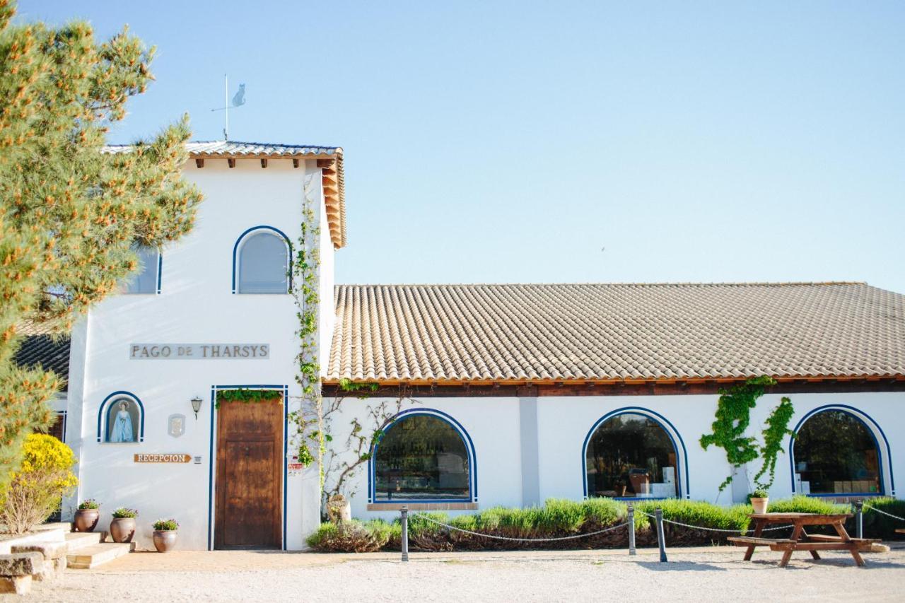 Pago De Tharsys Guest House Requena Exterior foto