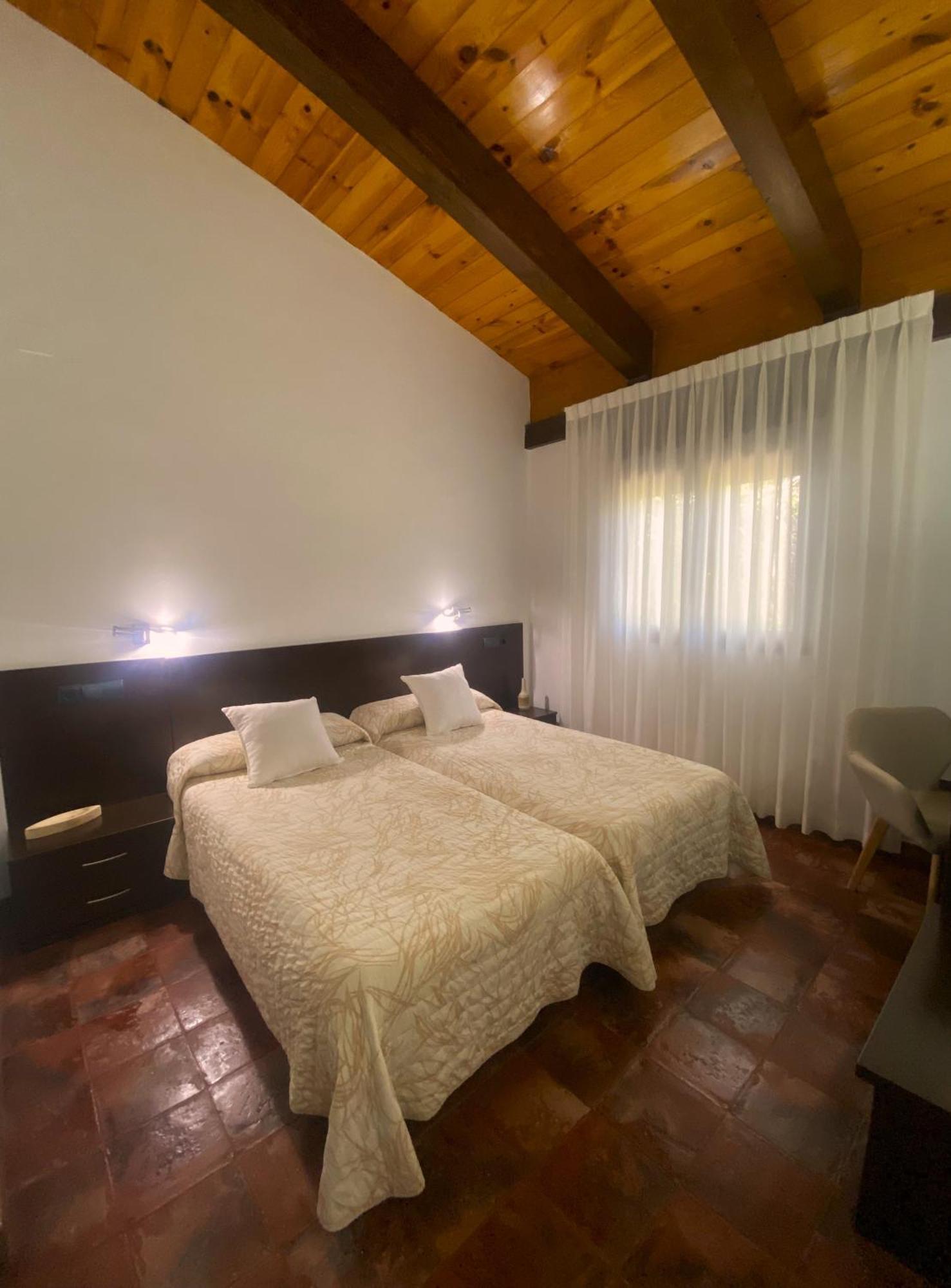 Pago De Tharsys Guest House Requena Exterior foto