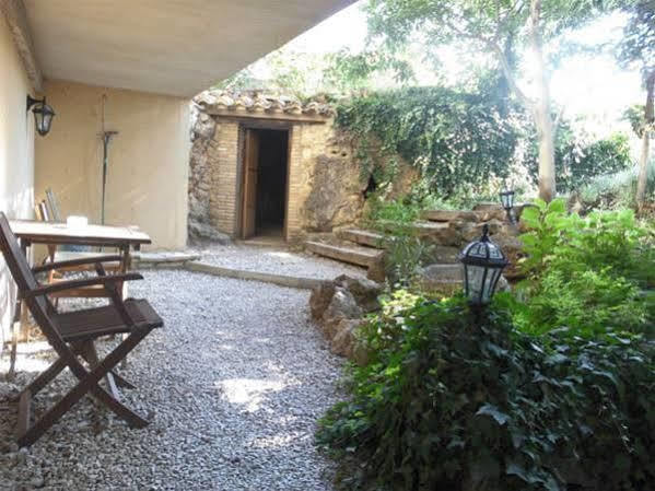 Pago De Tharsys Guest House Requena Exterior foto